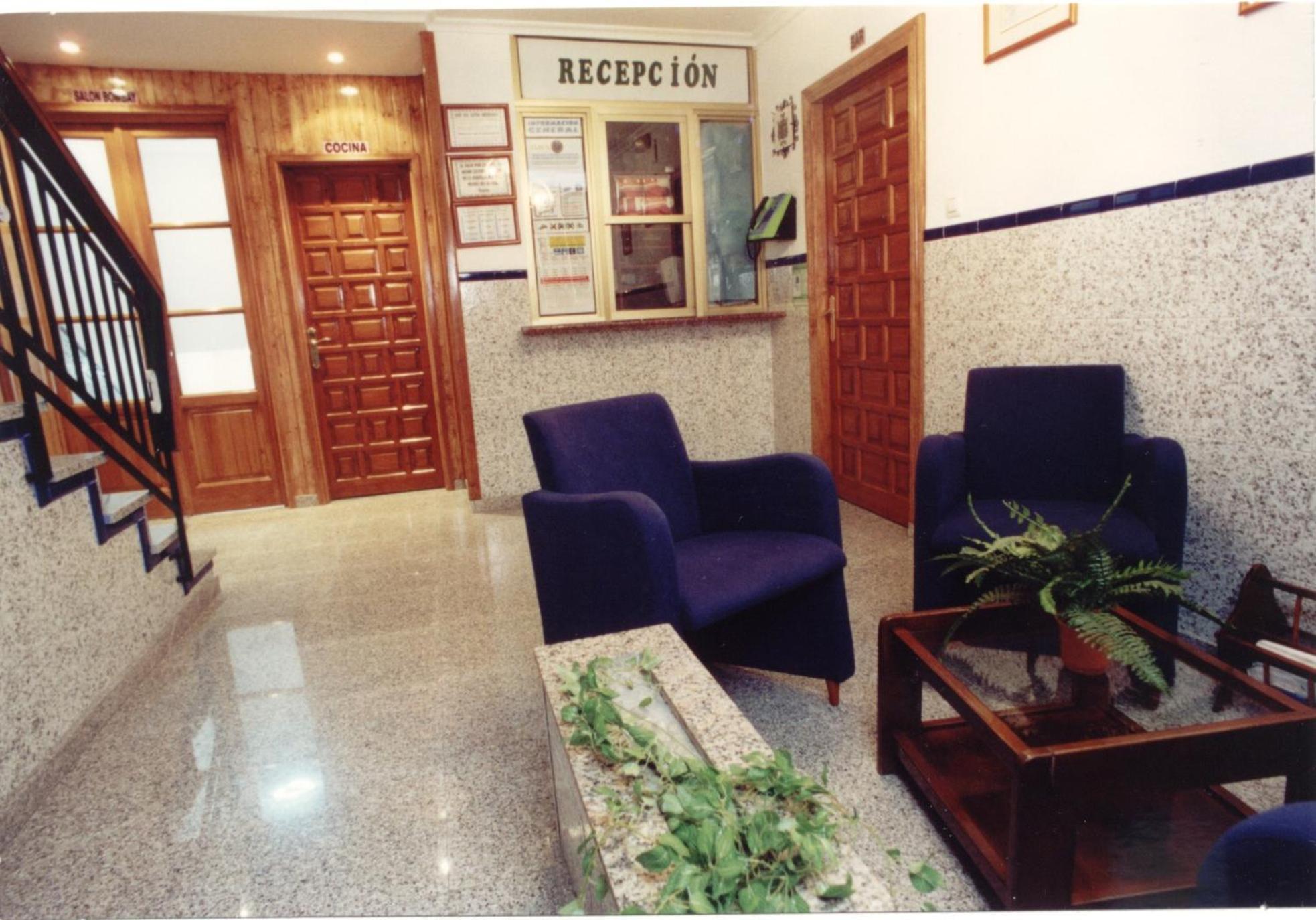 Hostal Mary Tere Salobreña Buitenkant foto