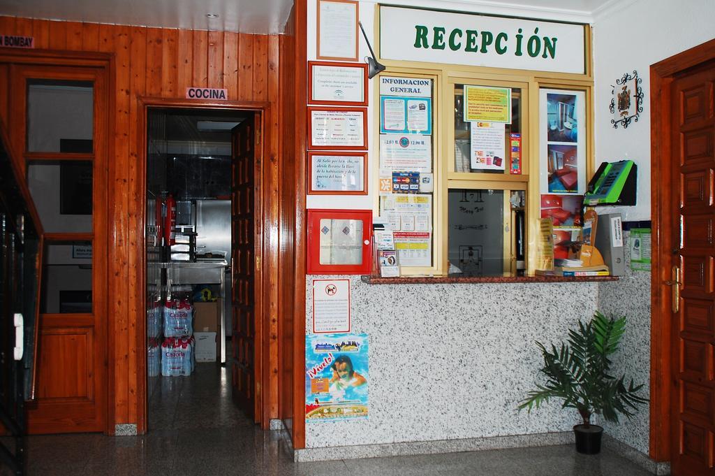 Hostal Mary Tere Salobreña Buitenkant foto