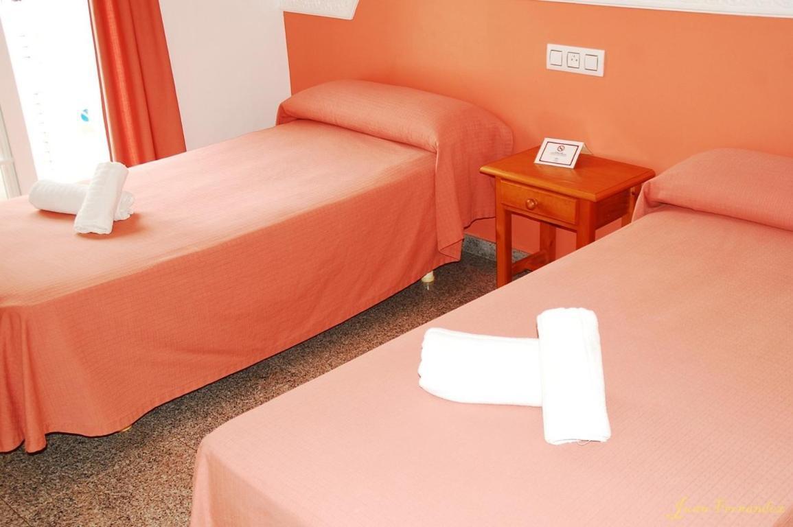 Hostal Mary Tere Salobreña Buitenkant foto